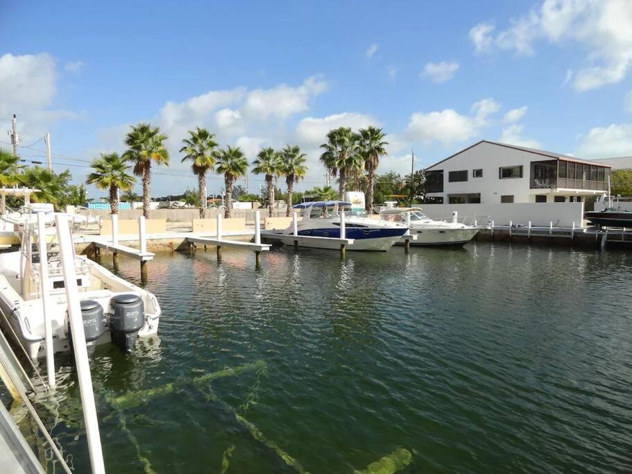 Ocean Shores Villa 1 In Key Largo With Pool & Boat Slip Exterior photo