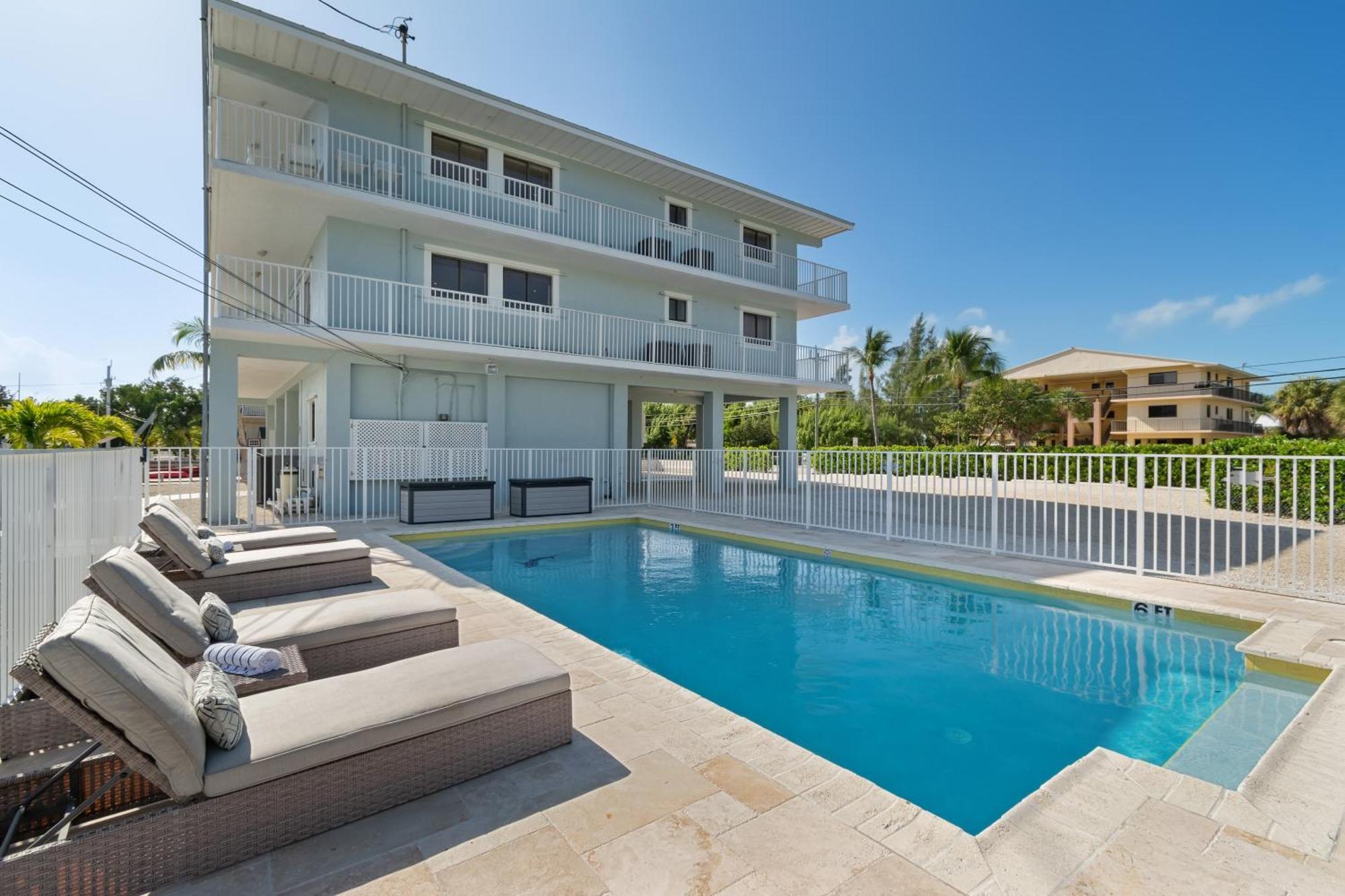 Ocean Shores Villa 1 In Key Largo With Pool & Boat Slip Exterior photo